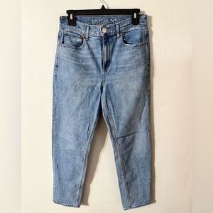 American Eagle 90’s Boyfriend Jeans